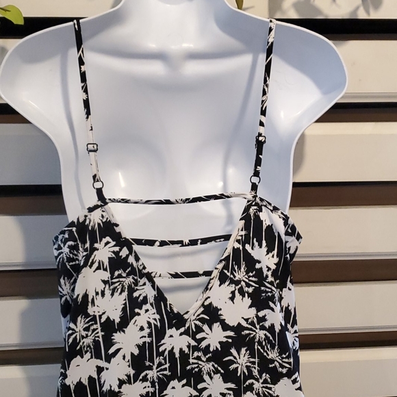 TROUVE dress.                 #1349 - Picture 6 of 7